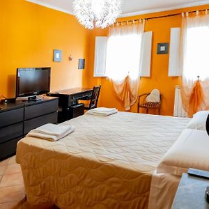 Kamer met een Queen Size Bed